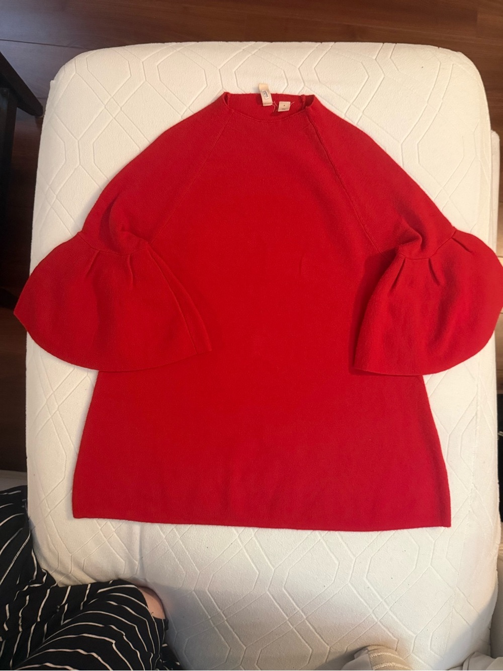 Moth by Anthropologie Red Bell-Sleeve Crewneck Sweater size S